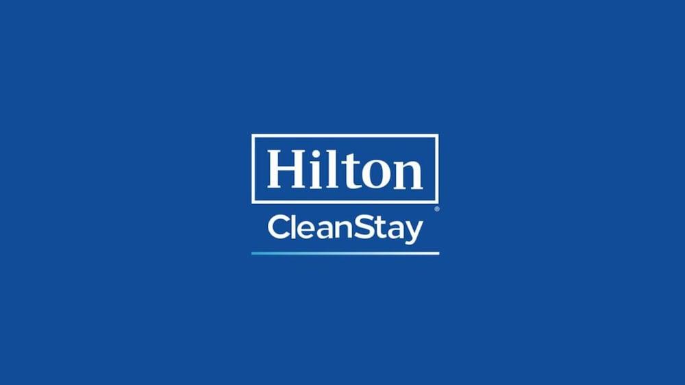 Hampton Inn & Suites Falls Church Esterno foto